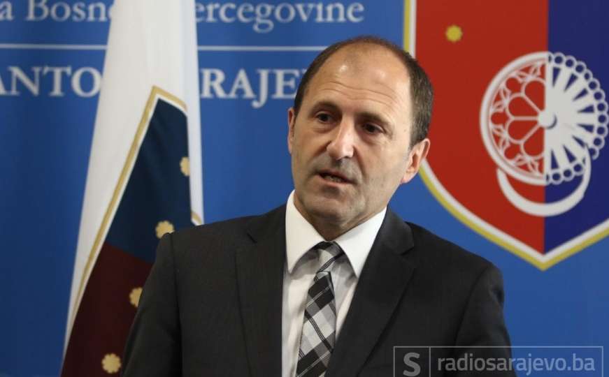 Vlada FBiH razrješila Nenadića sa pozicije člana Upravnog odbora Zavoda Pazarić